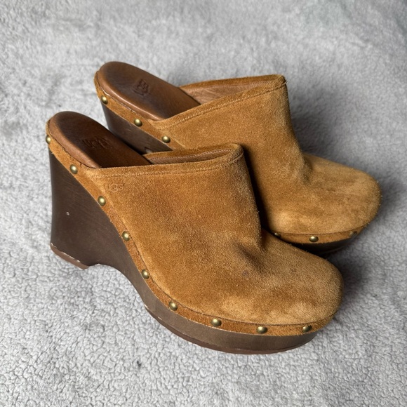UGG Women’s Brown Suede Leather Clog Mule Platform Wooden Wedge Heels Size 8 - Picture 1 of 9
